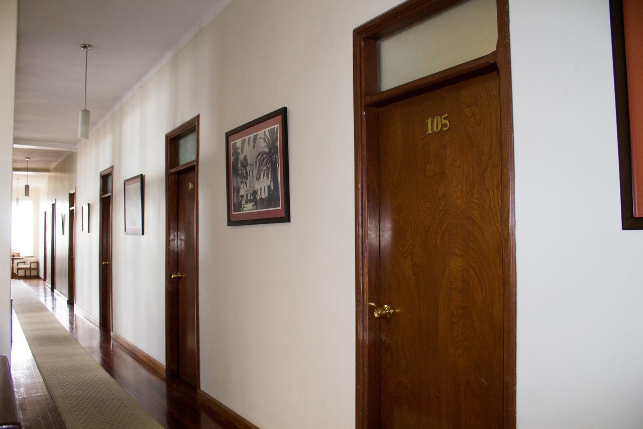 Hotel Victoria Plaza Tarija Buitenkant foto